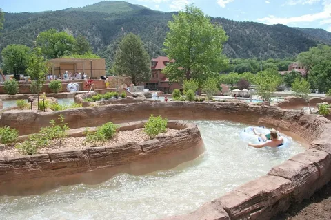 Unique Features of Glenwood Springs